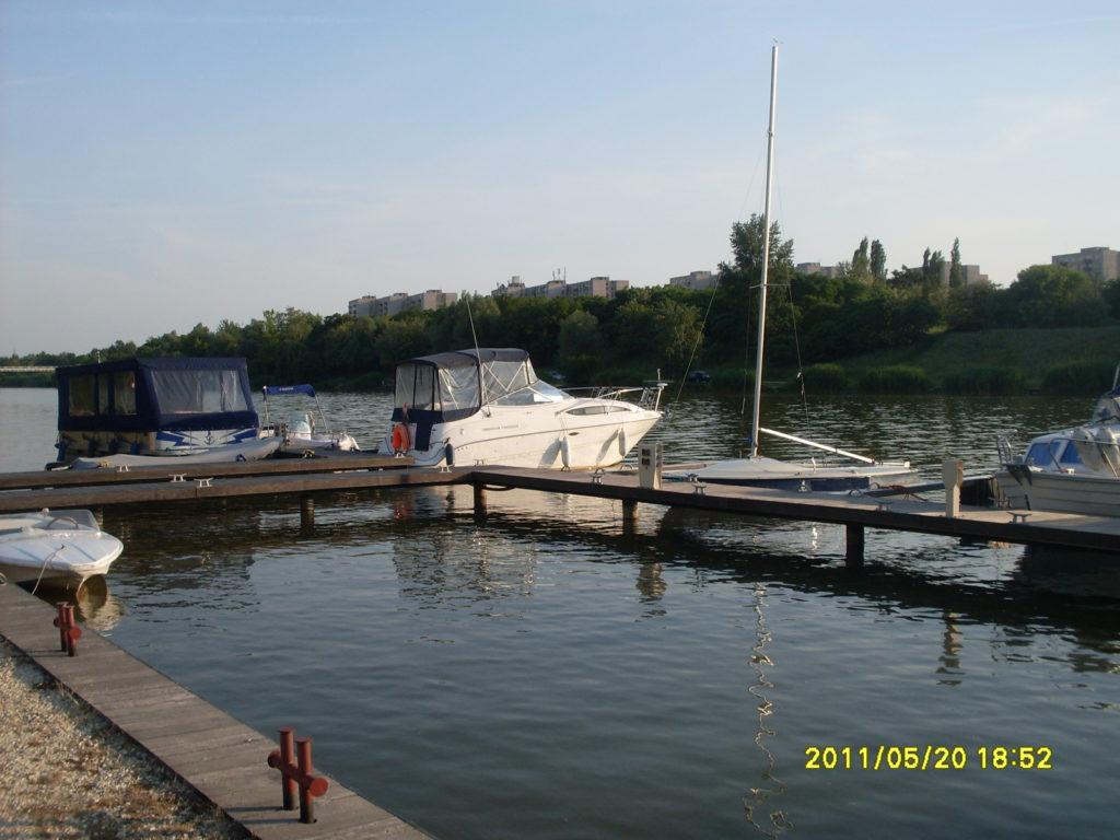 Dajkahajó hajósiskola és autószerviz, műszaki vizsgáztatás